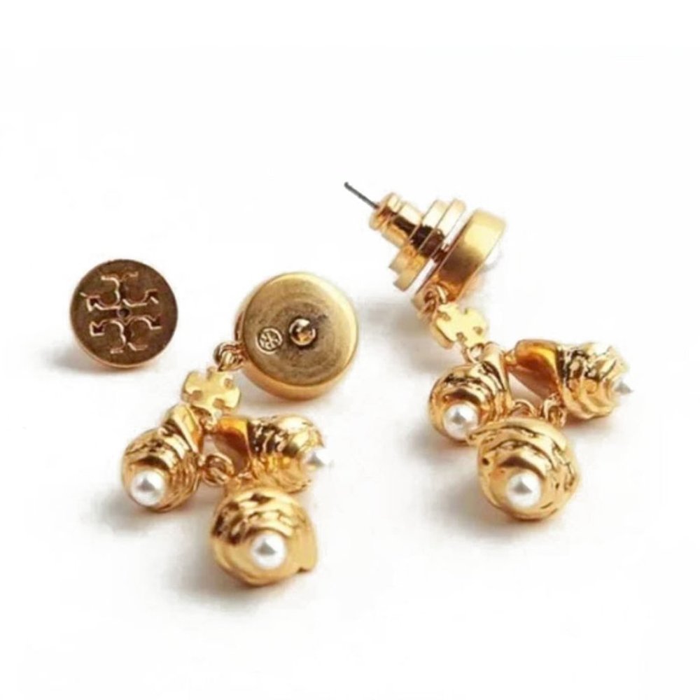 TORY BURCH Poetry of Things Pearl Shell Earrings NWOT - Picture 6 of 8